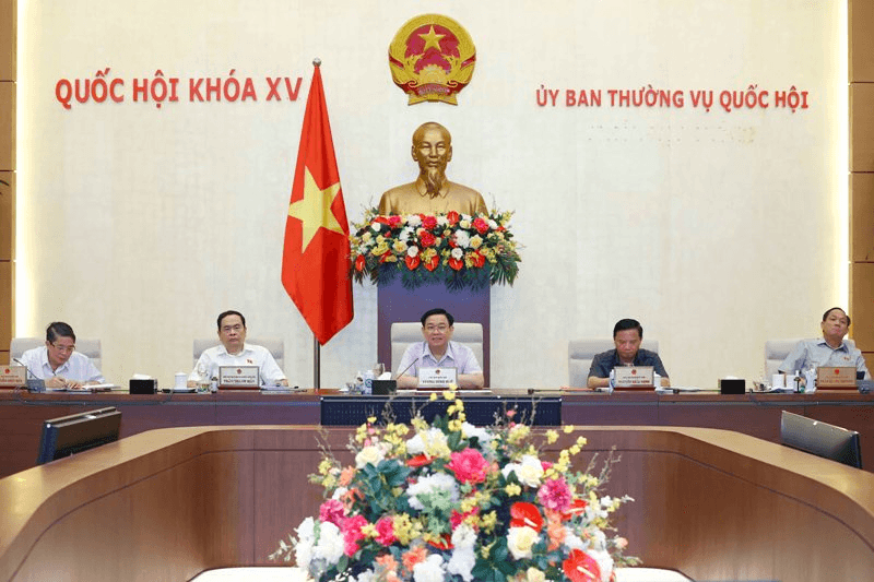 Pháp lệnh về xử phạt hành vi cản trở hoạt động tố tụng: Tại sao cấm ghi hình, livestream tại phiên tòa?