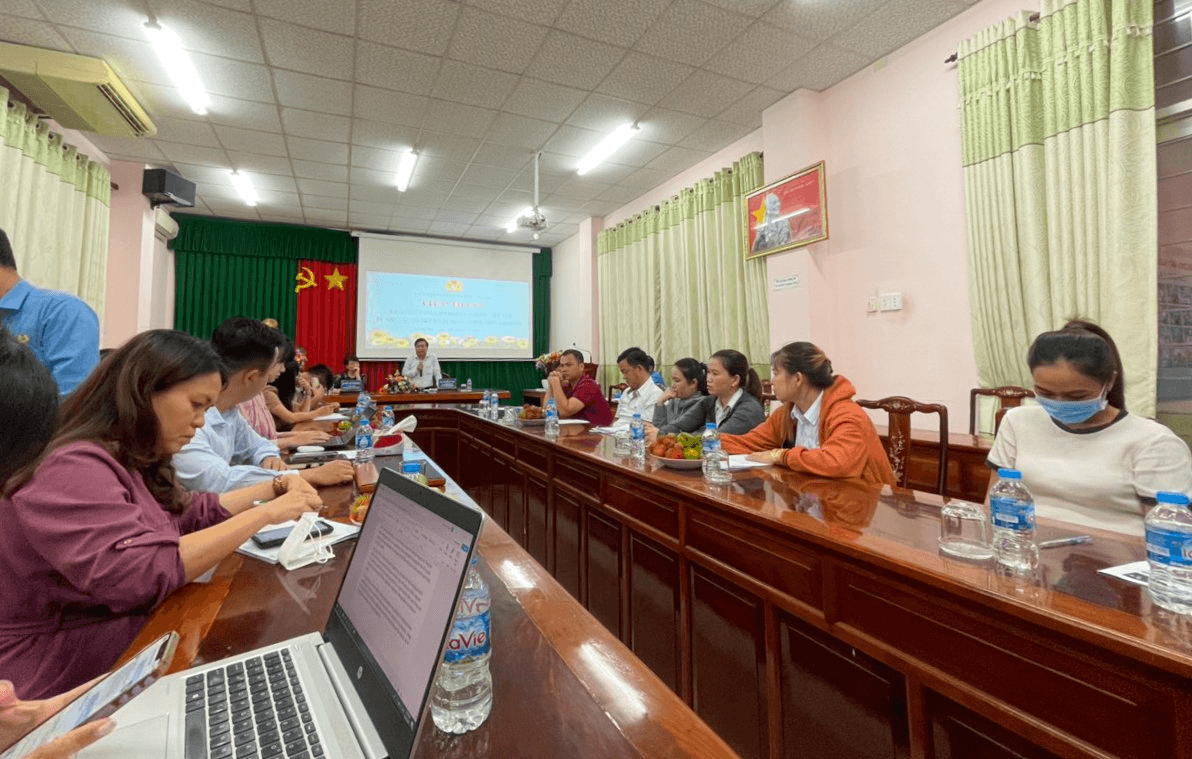 Nuôi dưỡng tín dụng chính thống để đẩy lùi tín dụng đen