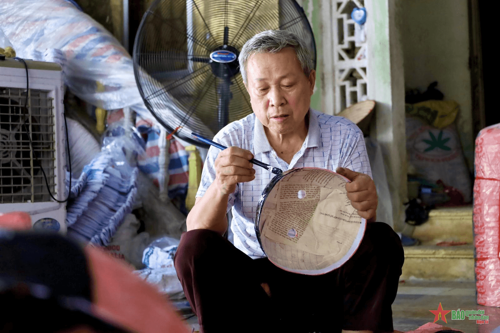 Người gìn giữ "hồn dân tộc" cho tết Trung thu