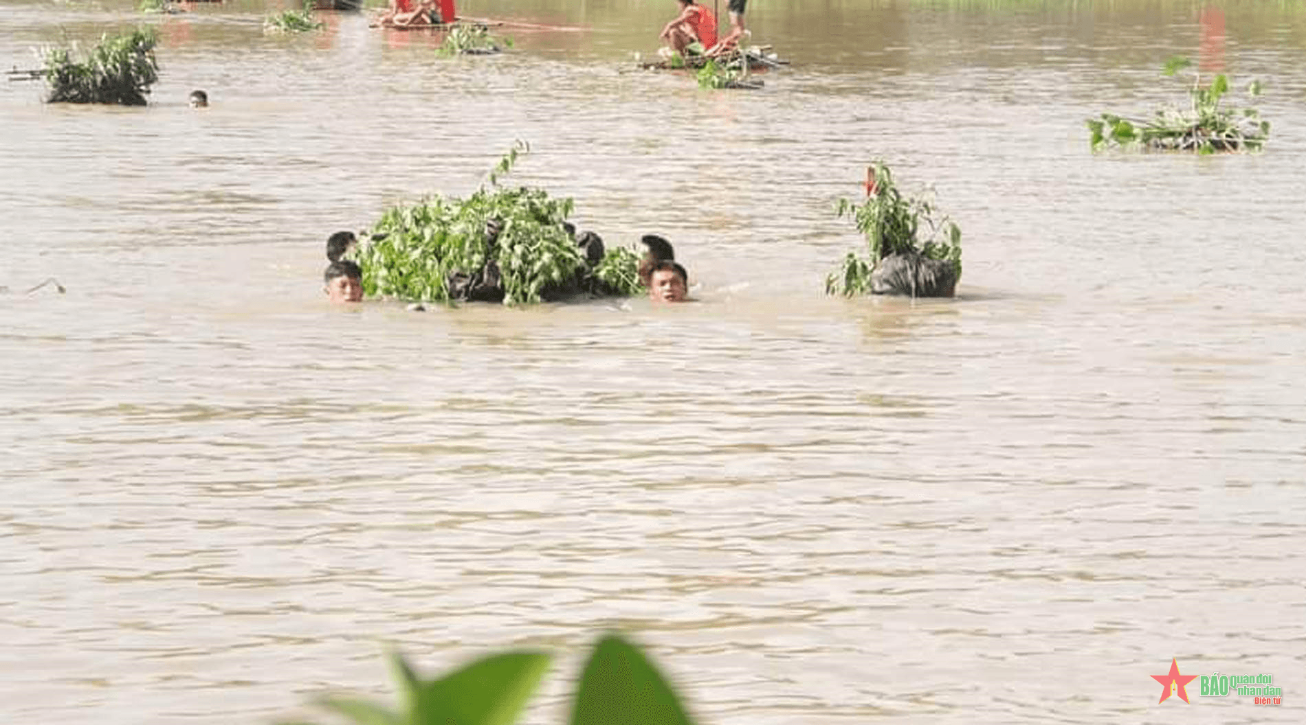 Sư đoàn 5 (Quân khu 7): Diễn tập tiểu đoàn vượt sông hành trú quân