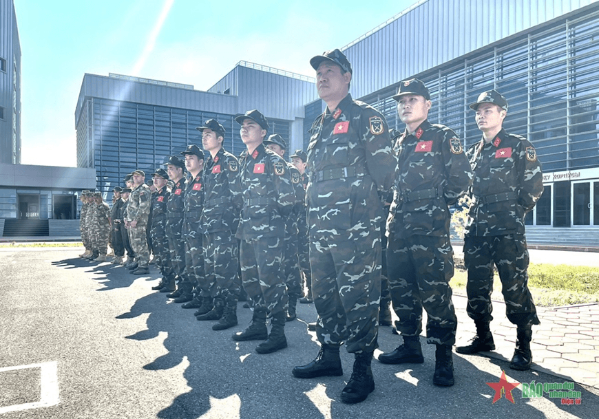 Tiếp tục vun đắp tình hữu nghị giữa Quân đội Việt Nam và Kazakhstan
