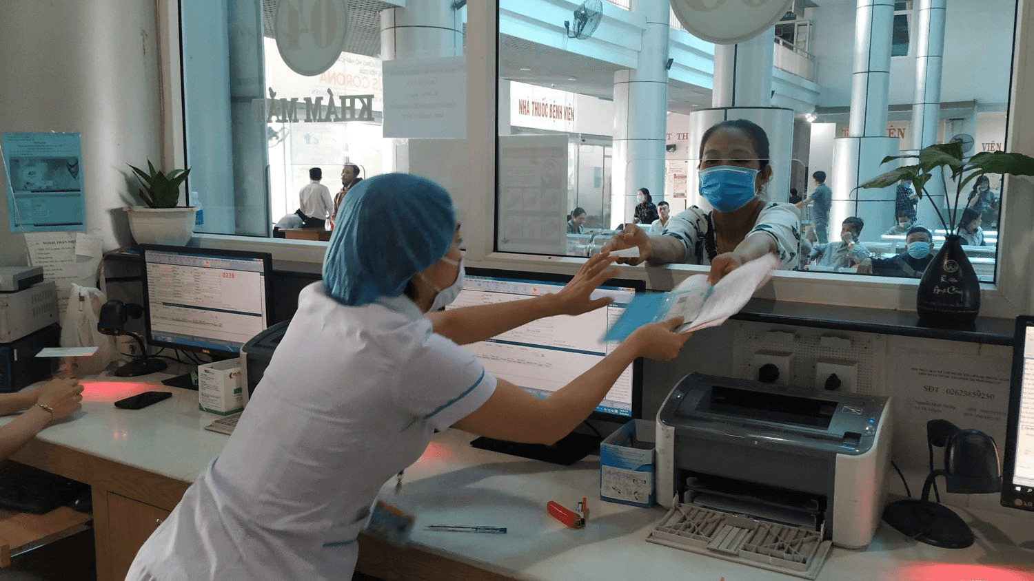 Tháo gỡ tình trạng thiếu thuốc, vật tư y tế