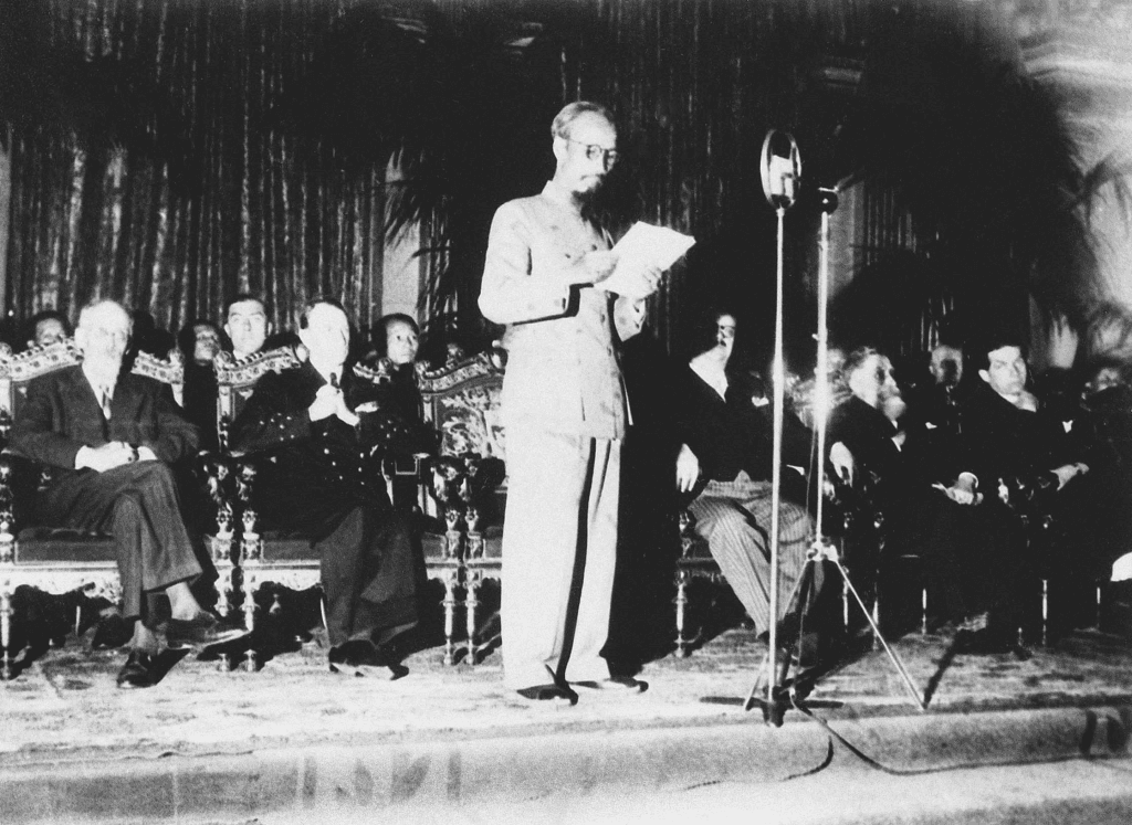 Ngày 21-9-1923: Nguyễn Ái Quốc viết “Báo cáo gửi Quốc tế Cộng sản”