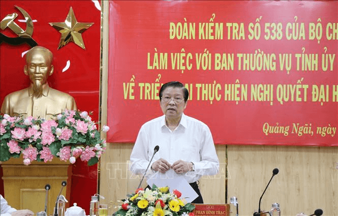 Bộ Chính trị và Ban Bí thư kiểm tra việc thực hiện nghị quyết của Đảng