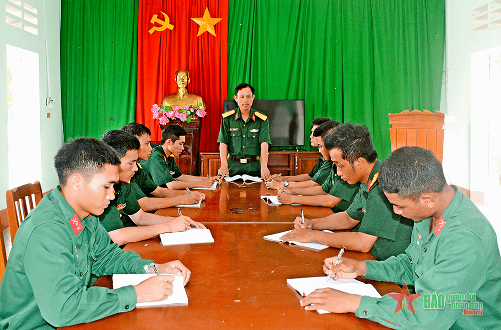 Xây dựng chi bộ tốt ở Đảng bộ Sư đoàn 10