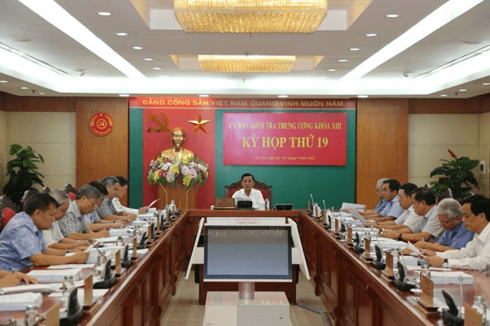 Kỳ họp thứ 19 của Ủy ban Kiểm tra Trung ương