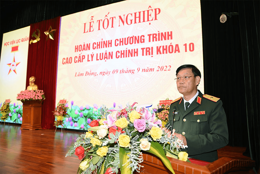 Học viện Lục quân tổ chức Lễ tốt nghiệp hoàn chỉnh cao cấp lý luận chính trị khóa 10