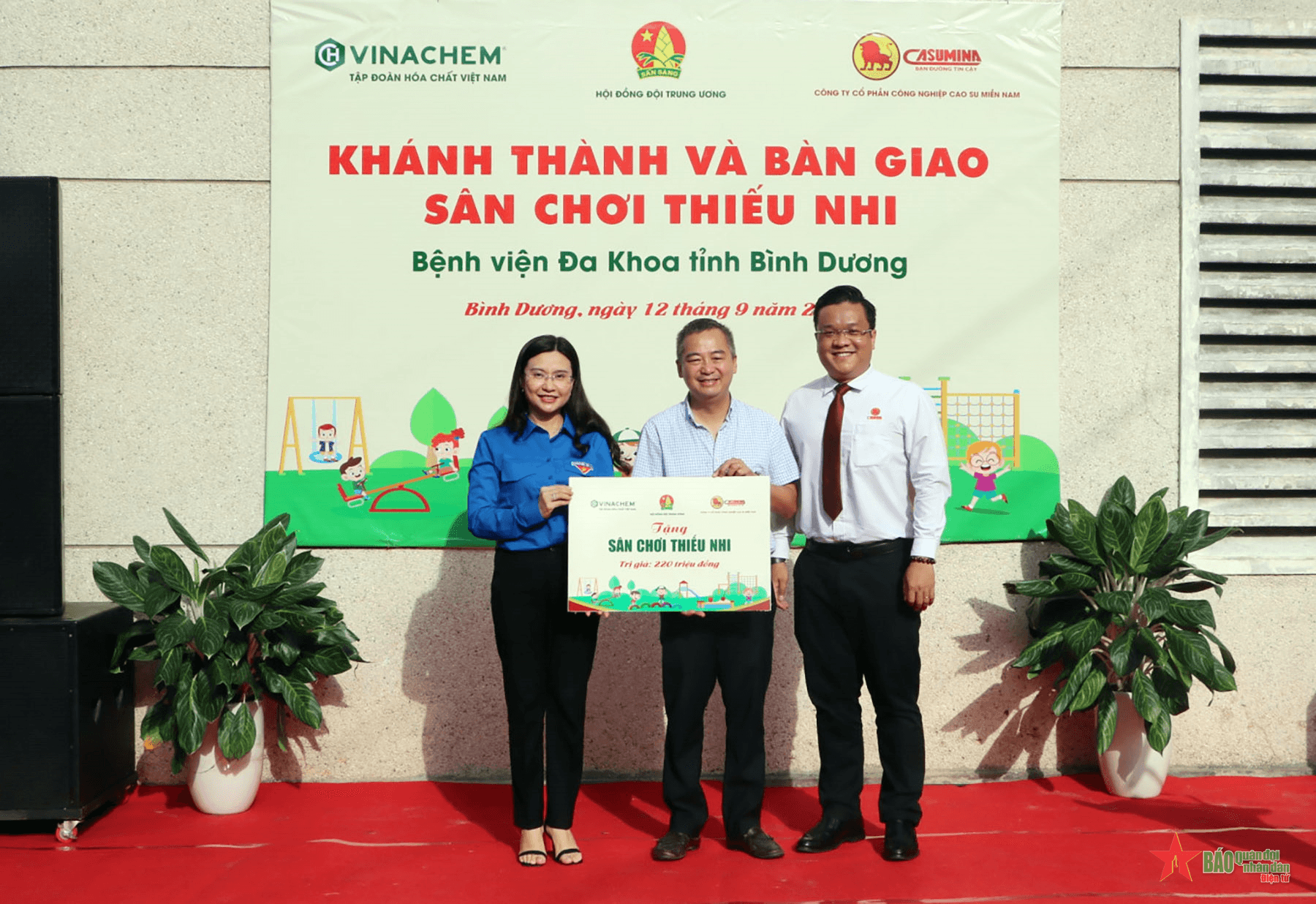 Hội đồng đội Trung ương tặng công trình sân chơi thiếu nhi tại Bình Dương