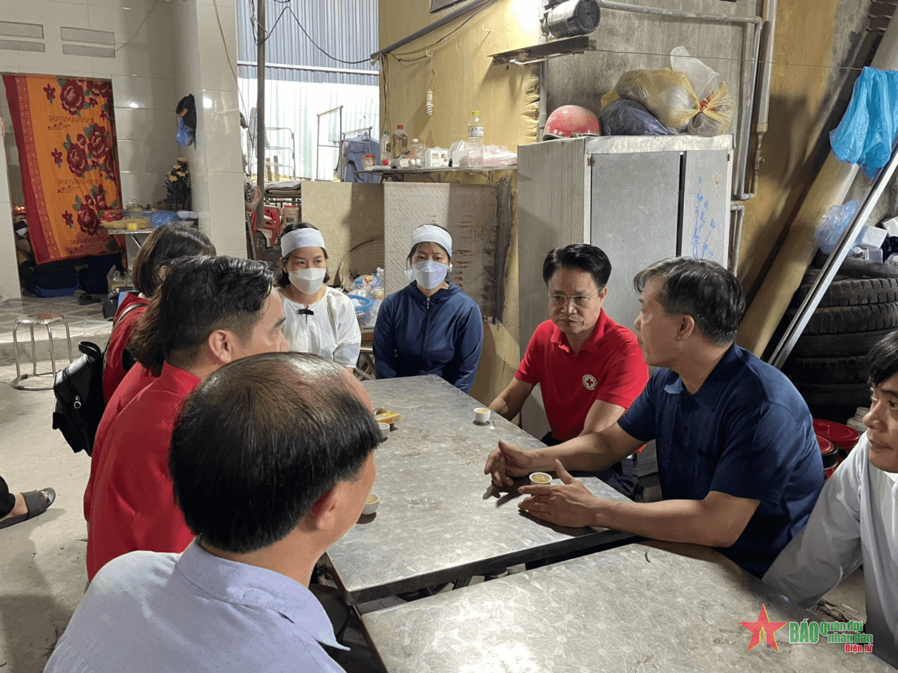 Hội Chữ thập đỏ TP Hà Nội hỗ trợ gia đình thân nhân vụ cháy tại Thanh Oai