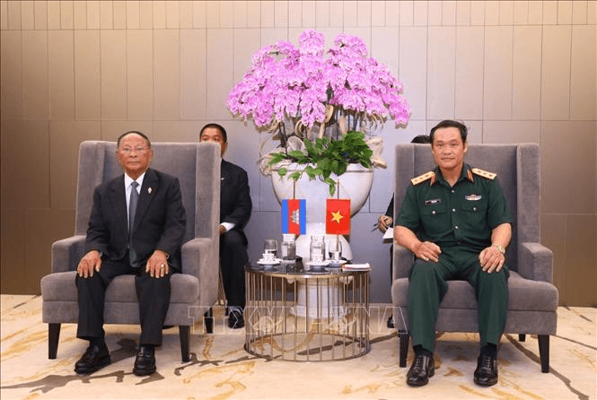 Chủ tịch Quốc hội Vương quốc Campuchia thăm Tập đoàn Viettel
