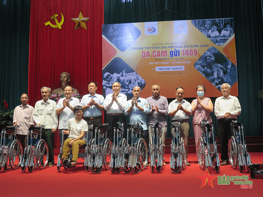 Hơn 135 tỷ đồng ủng hộ chăm sóc, giúp đỡ nạn nhân chất độc da cam