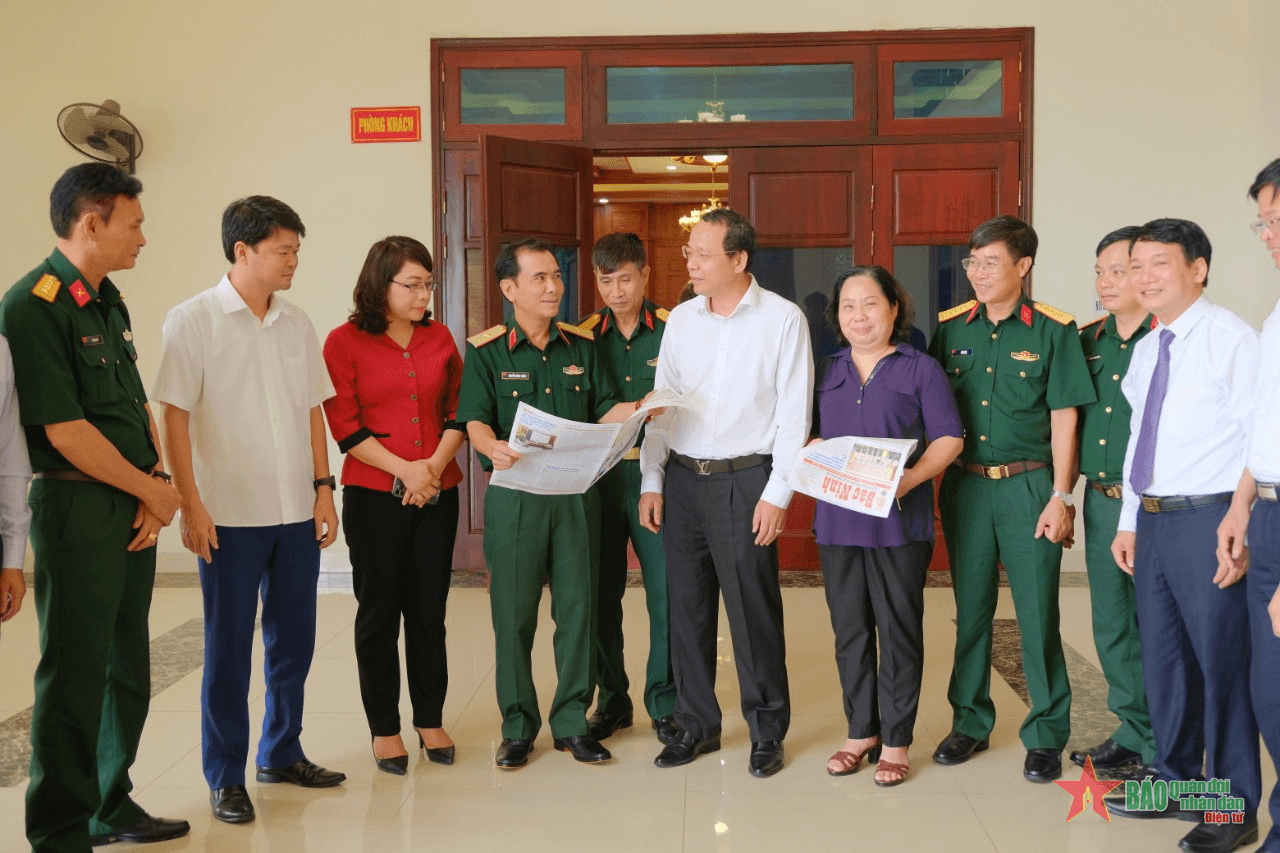 Quân khu 1: Đẩy mạnh công tác tuyên truyền nhiệm vụ quốc phòng-quân sự địa phương