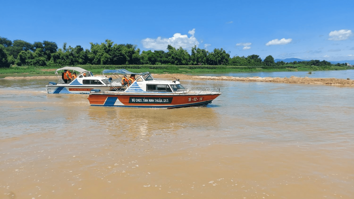 Không để bị động, bất ngờ trước mùa mưa bão