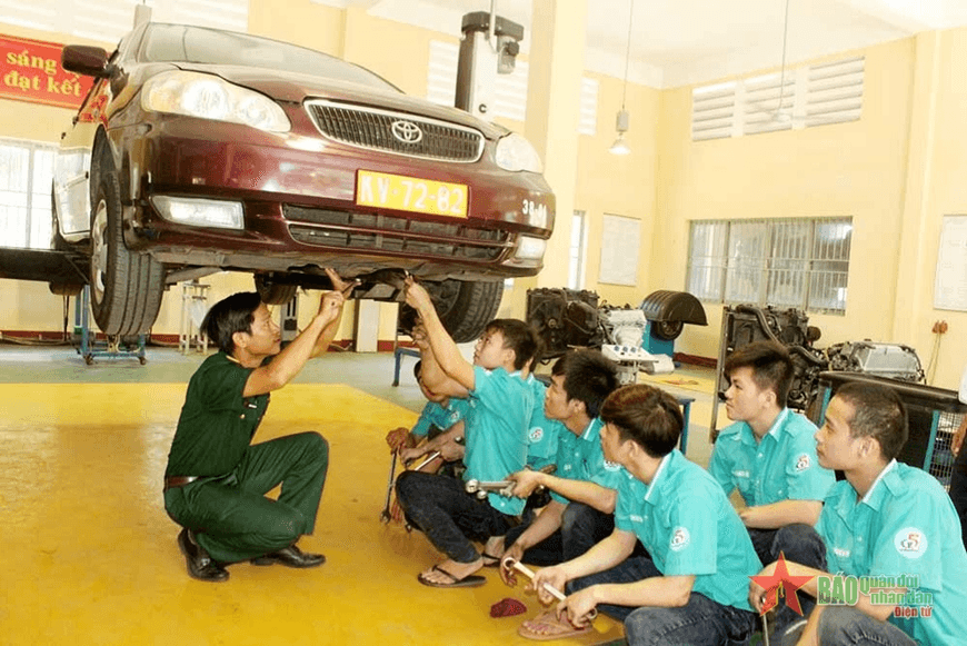 Nhiều thuận lợi trong thực hiện nhiệm vụ quốc phòng, an ninh