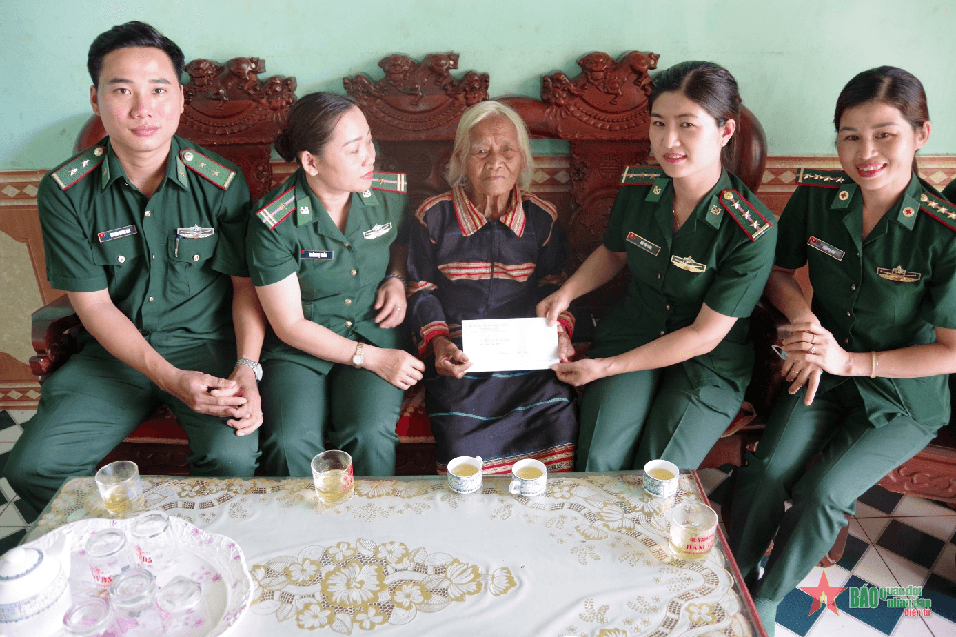 Xứng danh nữ quân nhân Bộ đội Biên phòng mẫu mực, tiêu biểu