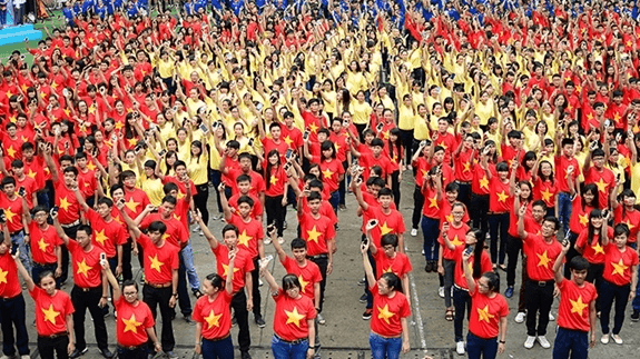 Đừng để tâm hồn treo ngược cành cây...