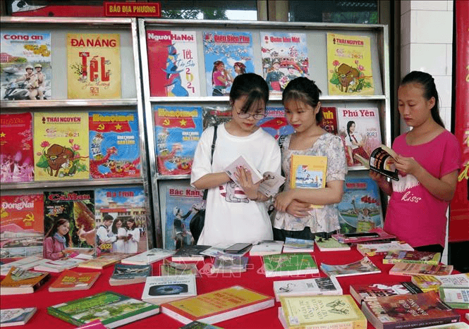 Ít sách hay, nhiều sách nhạt