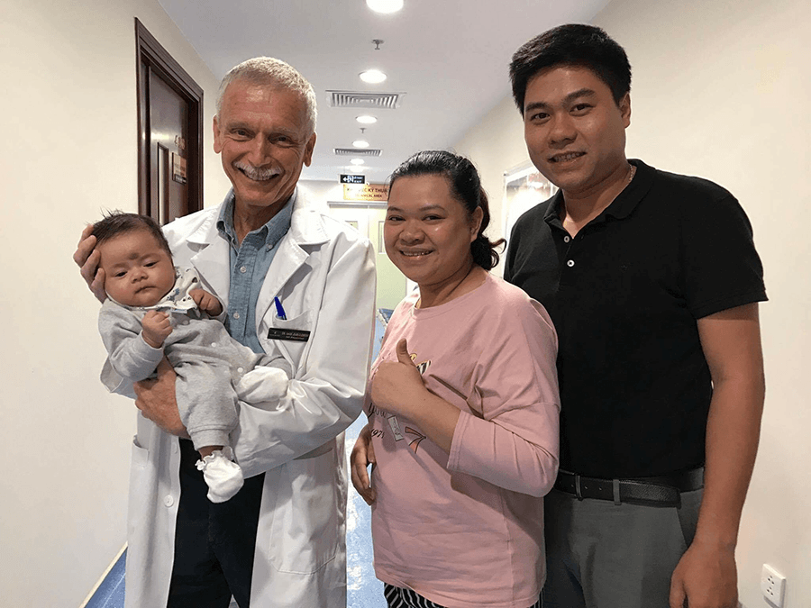 Trung tâm Hỗ trợ sinh sản VinMec nhận chứng chỉ chất lượng quốc tế uy tín RTAC