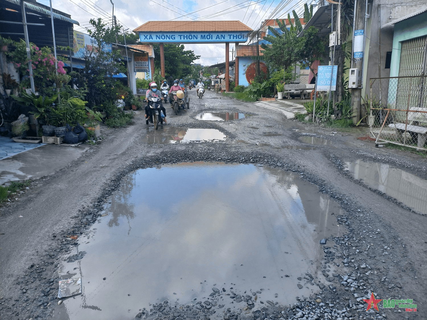 Tuyến đường 22 xuống cấp nghiêm trọng