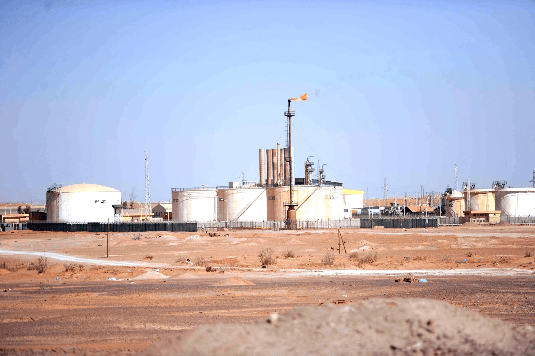 EU muốn tăng cường hợp tác năng lượng với Algeria