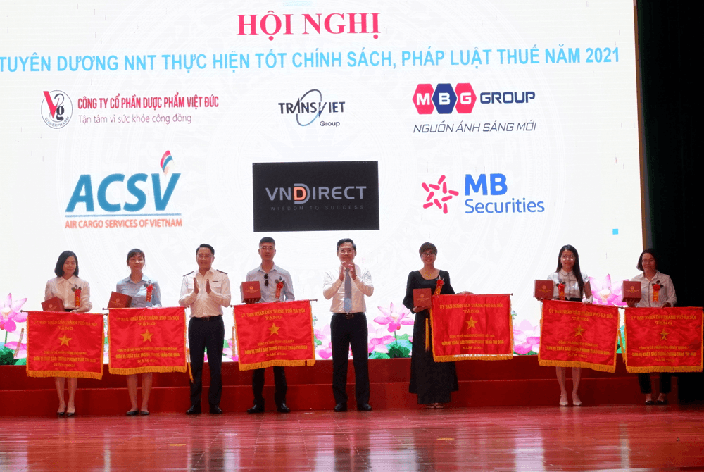 Khen thưởng doanh nghiệp thực hiện tốt chính sách, pháp luật thuế