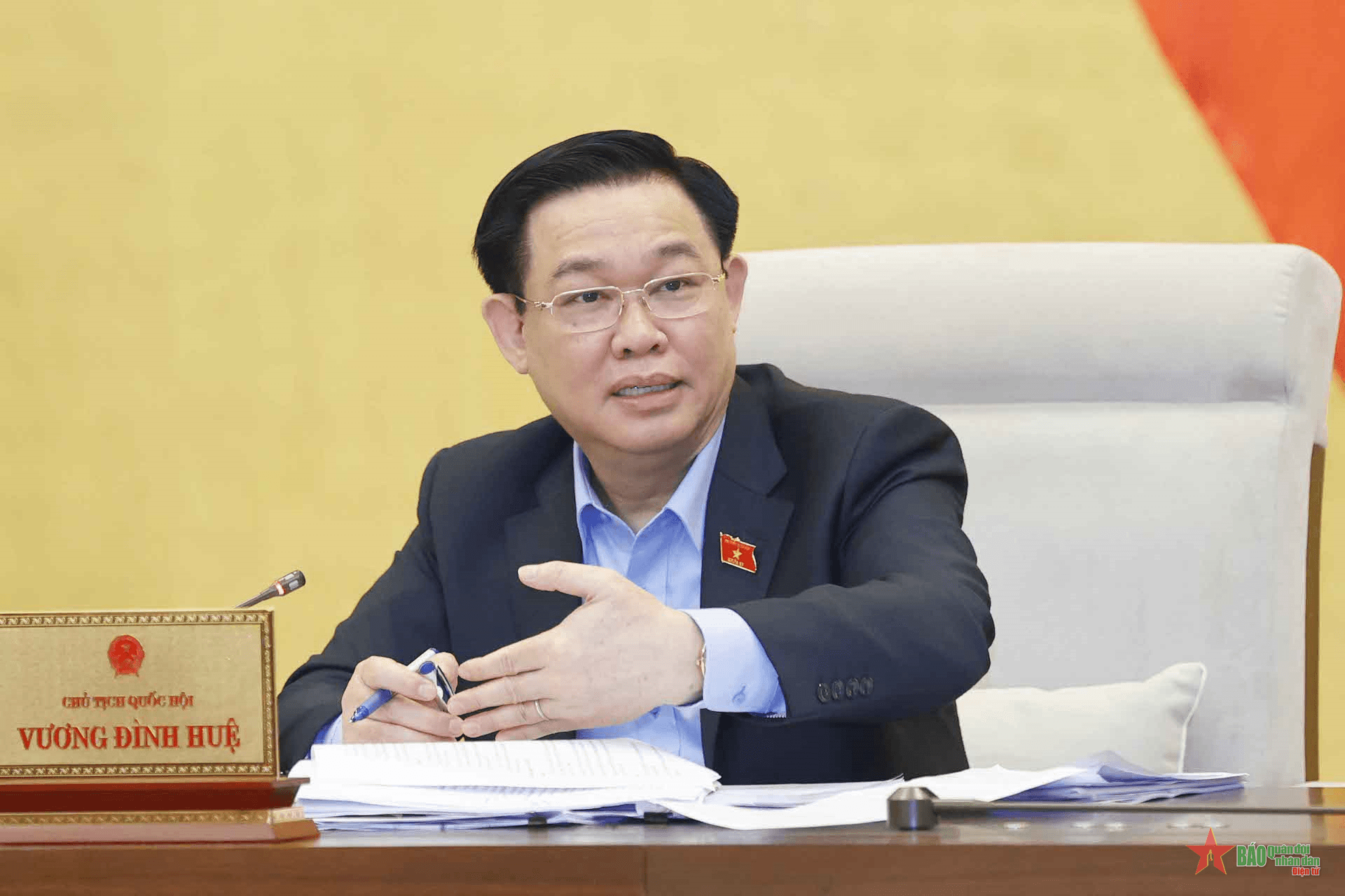 Ủy ban Thường vụ Quốc hội thống nhất đề nghị Quốc hội kéo dài thí điểm cơ chế đặc thù cho Thành phố Hồ Chí Minh