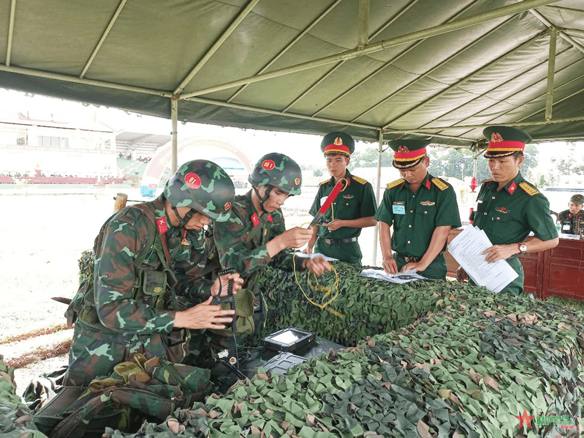 Quân khu 7: Hội thi “tổ đài thông tin cơ động” năm 2022
