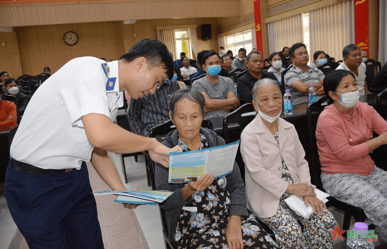 Vùng Cảnh sát biển 2, đồng hành cùng ngư dân