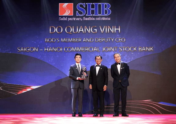Ông Đỗ Quang Vinh được vinh danh là “Doanh nhân châu Á xuất sắc ngành dịch vụ tài chính”
