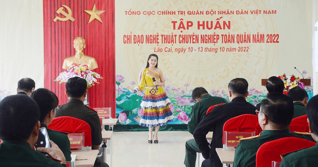 Nâng tầm “người rọi đèn” định hướng phong cách nghệ thuật