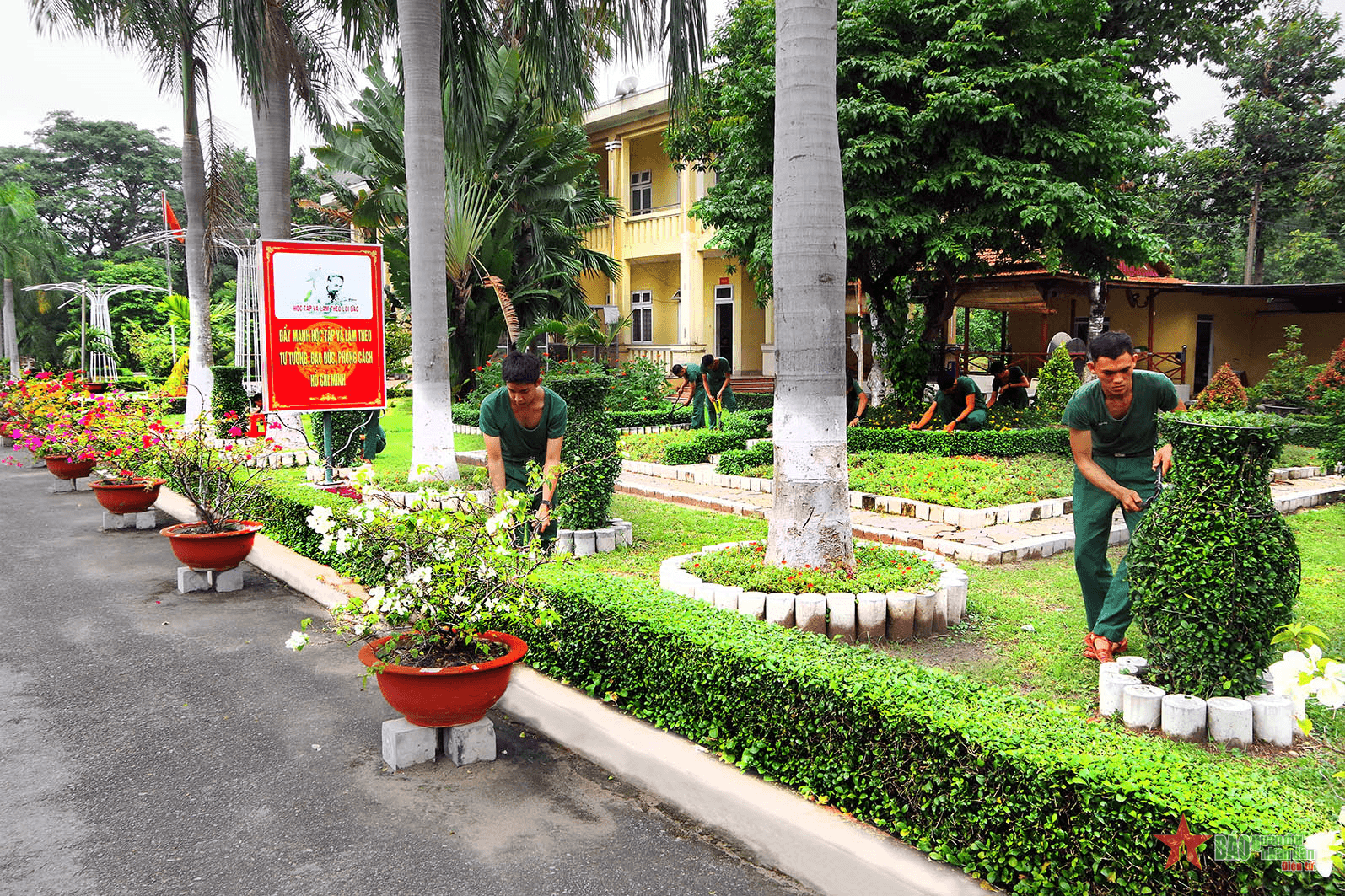 Xanh, sạch đẹp ở Tiểu đoàn Vệ binh 100