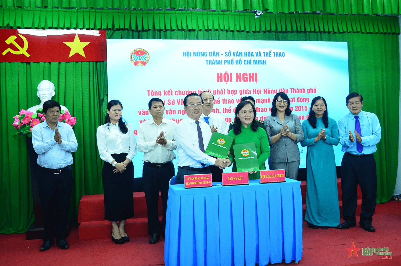 Đẩy mạnh vai trò nông dân trong xây dựng đời sống văn hóa ở cơ sở