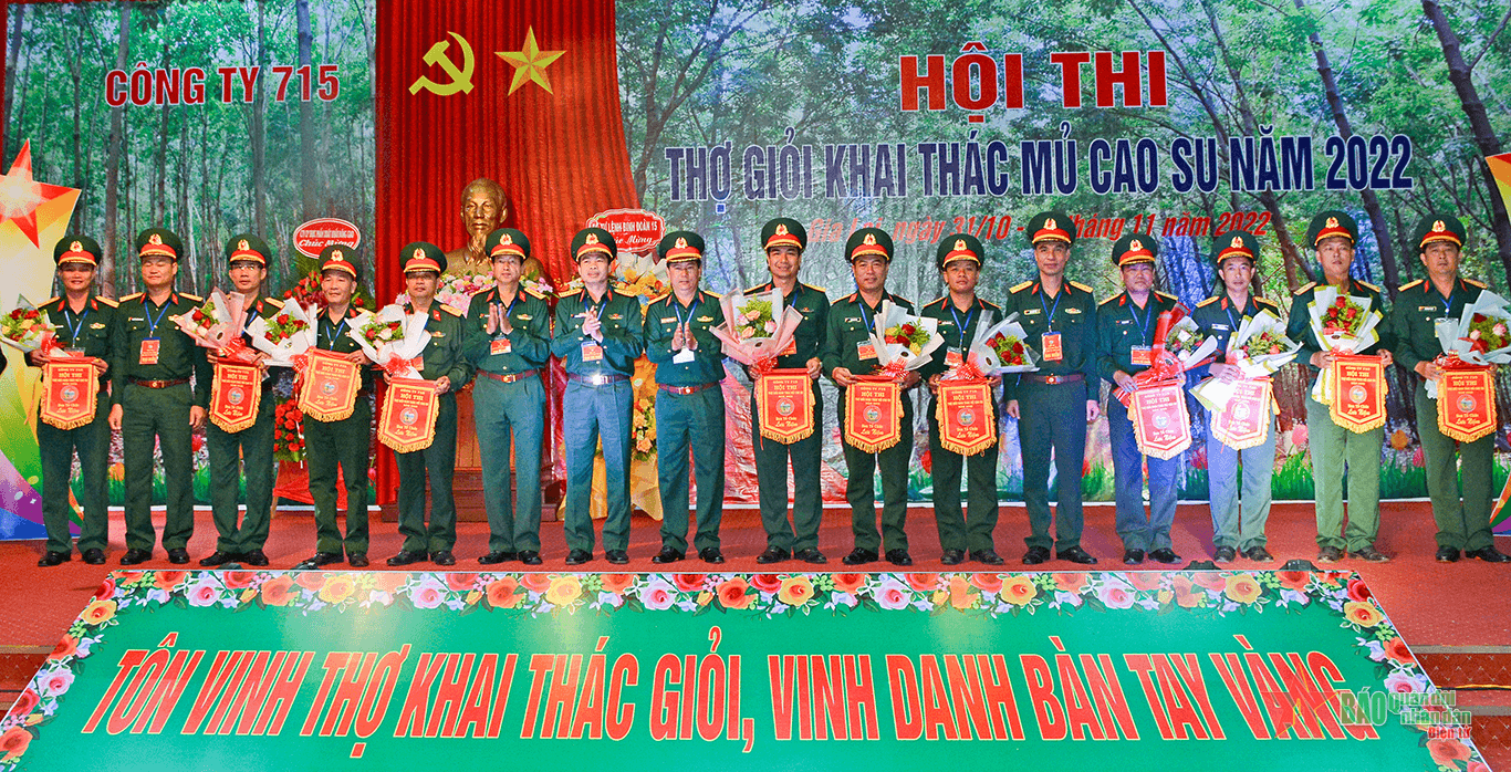 Hội thi thợ giỏi khai thác mủ cao su năm 2022