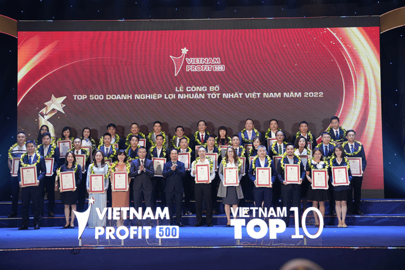 PV GAS nhận các danh hiệu doanh nghiệp xuất sắc năm 2022