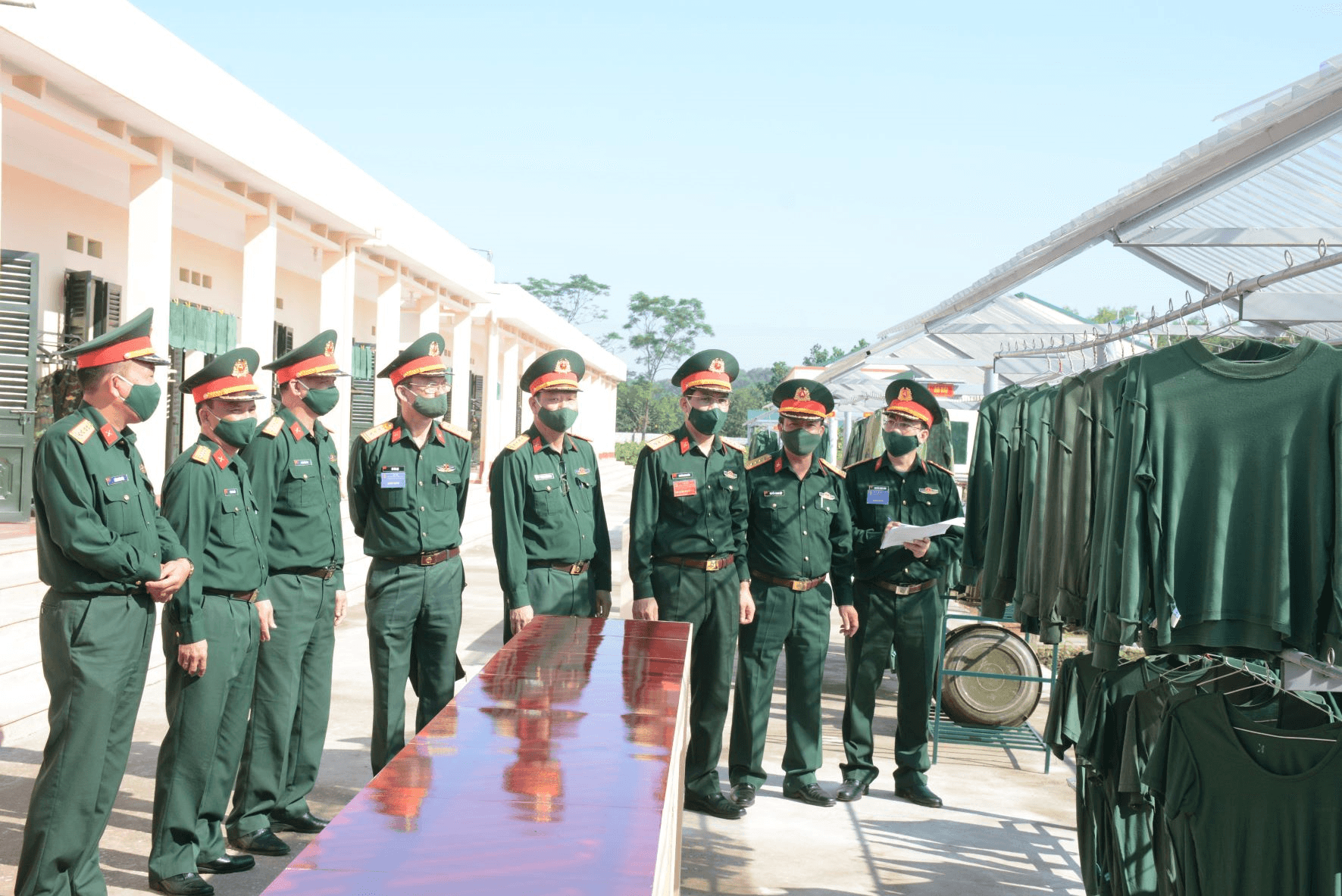 Doanh trại ngày càng chính quy, chất lượng