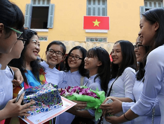 Kính thầy, yêu trò