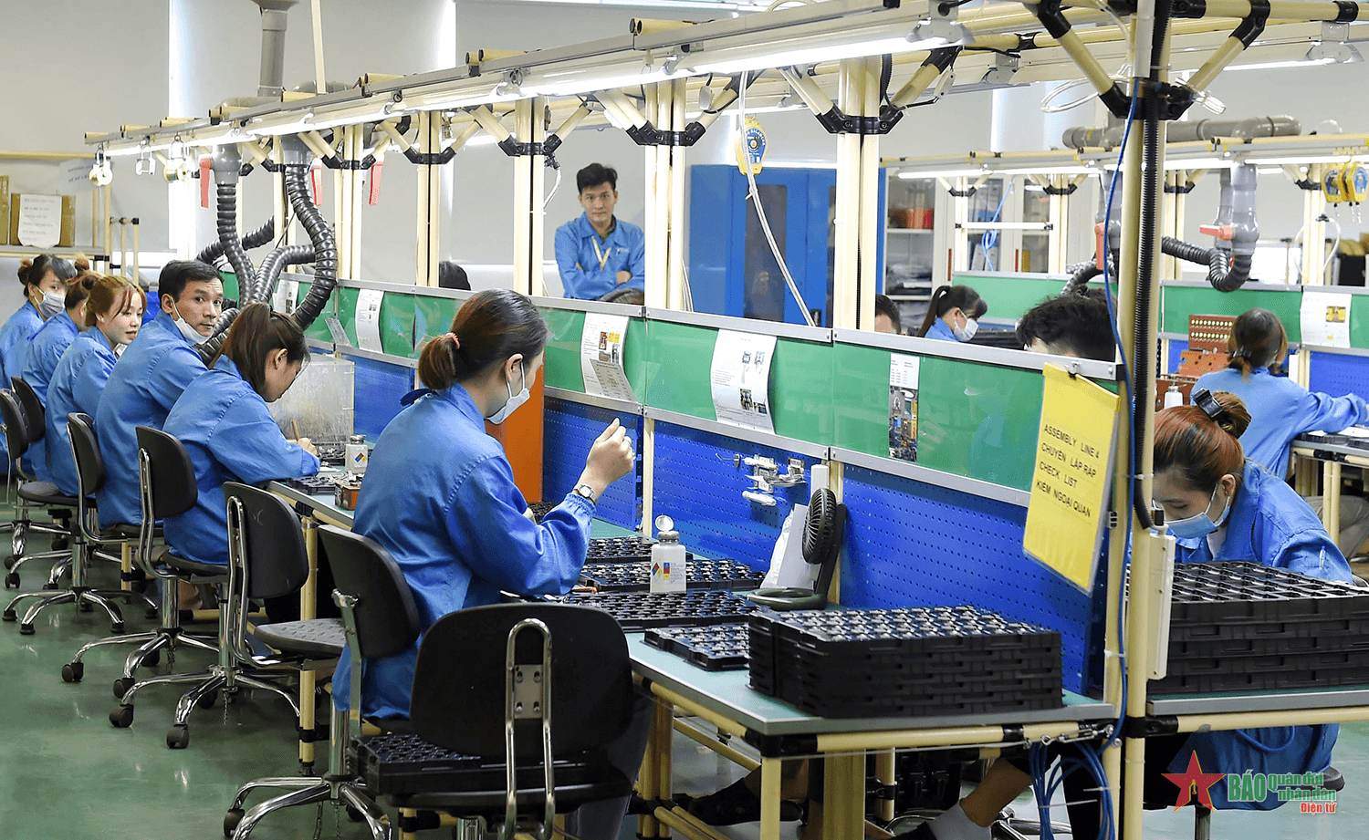 Bài 3: Chung sức tạo thế và lực mới