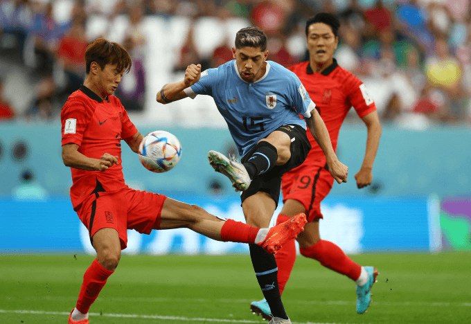Uruguay 0 - 0 Hàn Quốc: Bất phân thắng bại