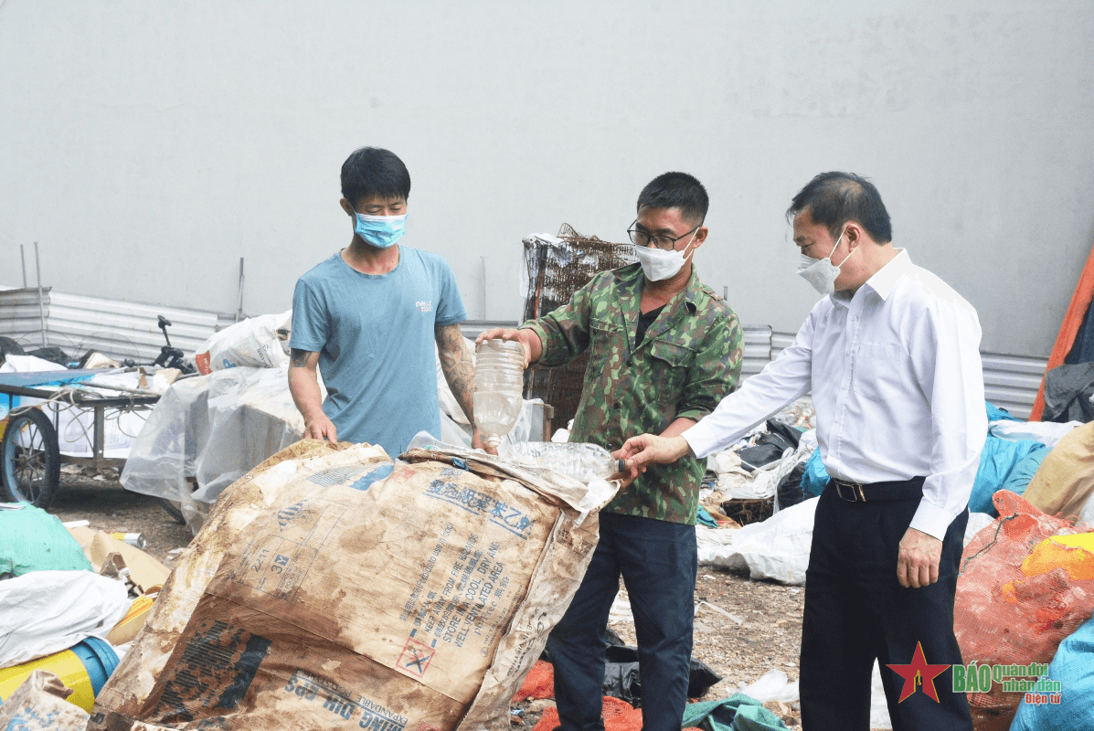 Tổng kết Dự án nhân rộng mô hình cộng đồng quản lý chất thải sinh hoạt và nhựa tại 5 thành phố