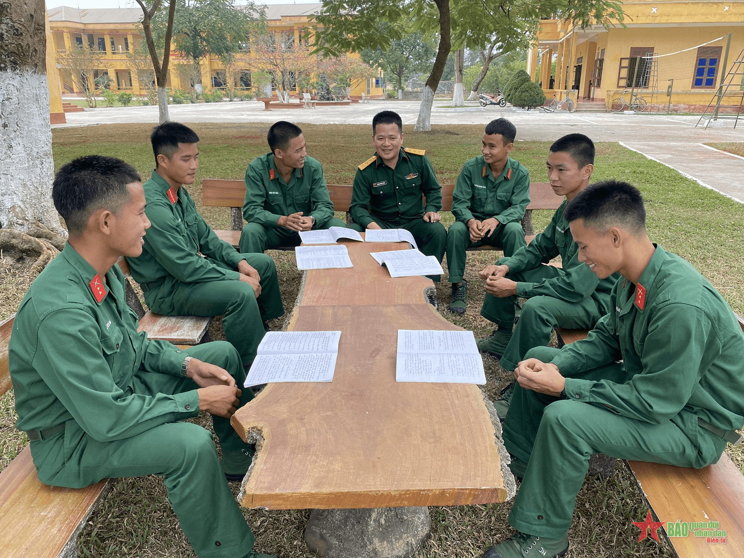 Sử dụng tiền trợ cấp xuất ngũ hiệu quả