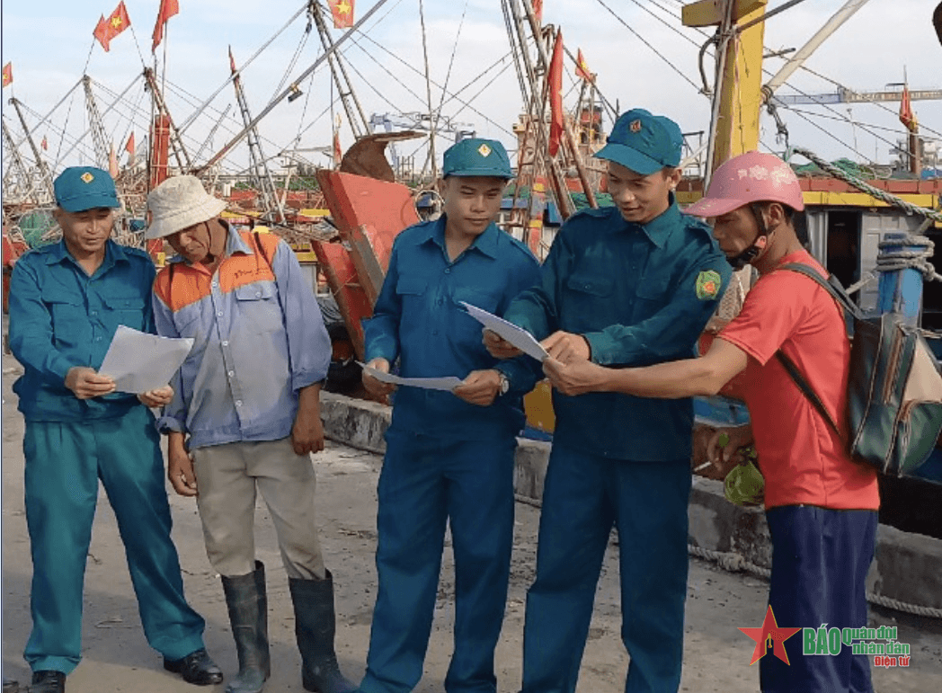 Đa dạng hình thức tuyên truyền pháp luật cho ngư dân