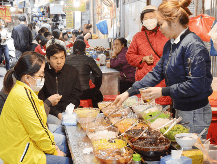Ẩm thực ngõ chợ Đồng Xuân