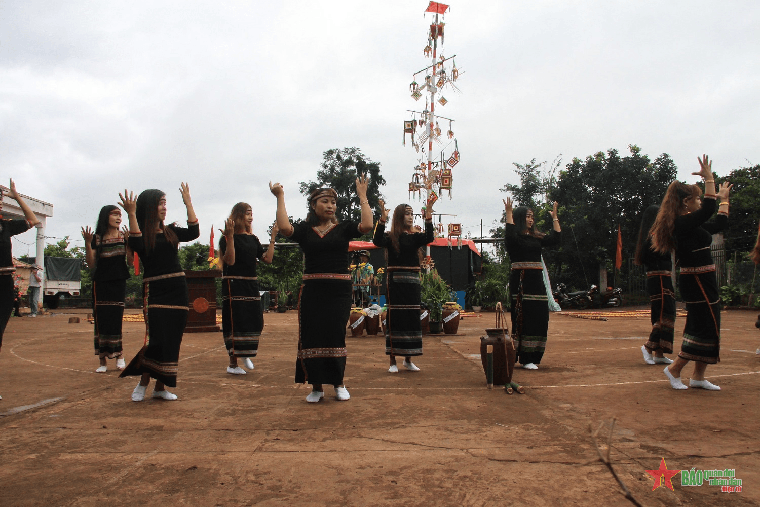 Đặc sắc lễ mừng cơm mới ở buôn Thái
