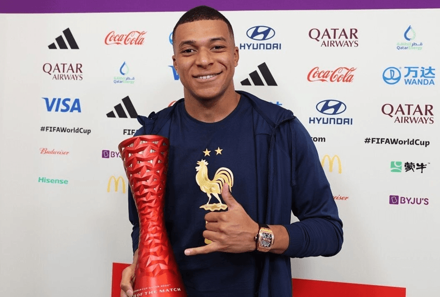 Ngày Mbappe trở thành vua