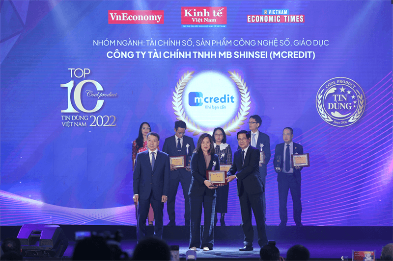 Vay TikTak của Mcredit lọt Top 10 Sản phẩm Tài chính số - Dịch vụ tin dùng Việt Nam 2022