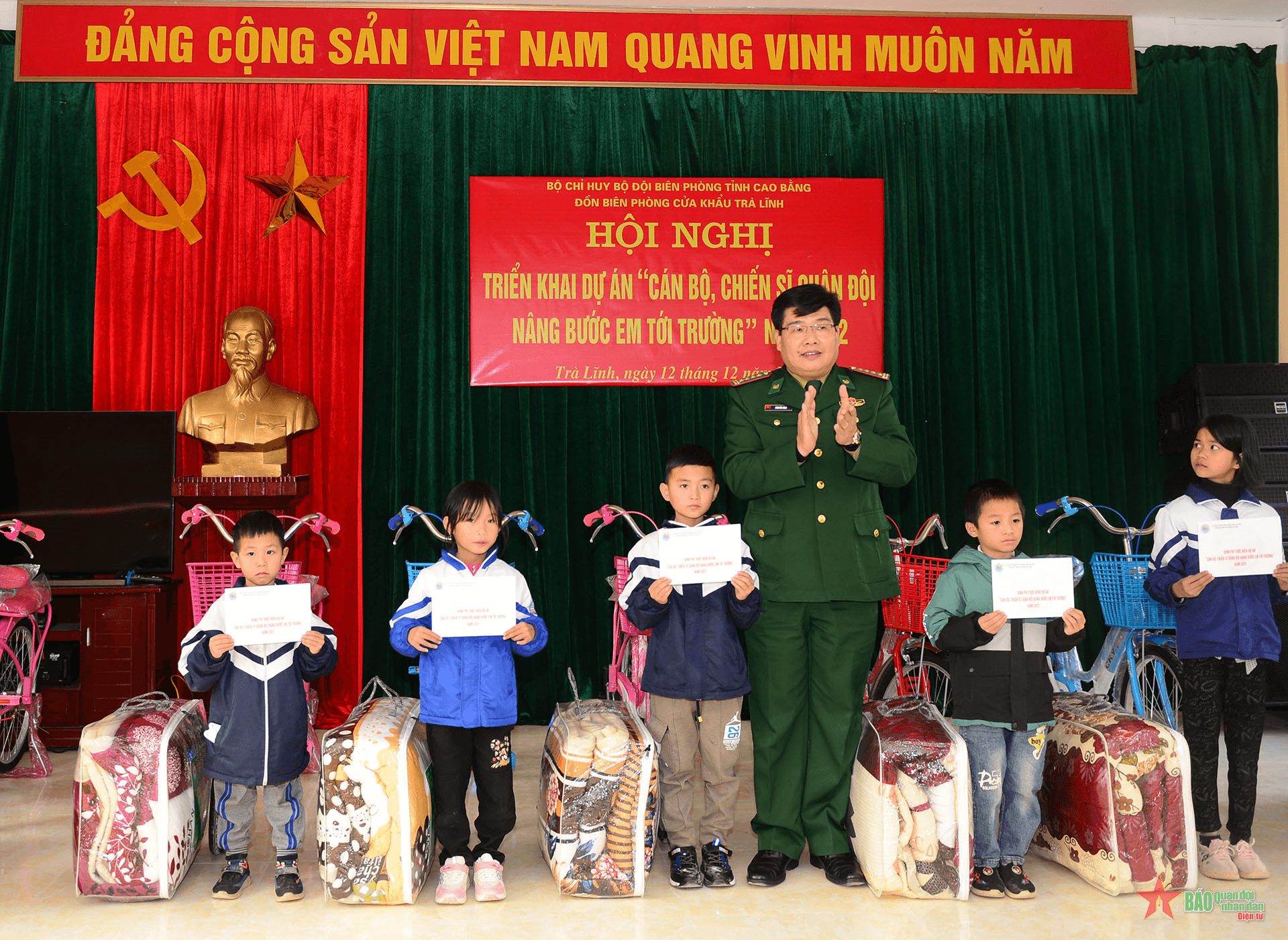 Triển khai Dự án “Cán bộ, chiến sĩ Quân đội nâng bước em tới trường”