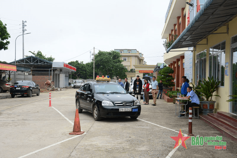 “Vững lý thuyết, chắc thực hành” ở Trung tâm Đào tạo và Sát hạch lái xe cơ giới đường bộ Điện Biên