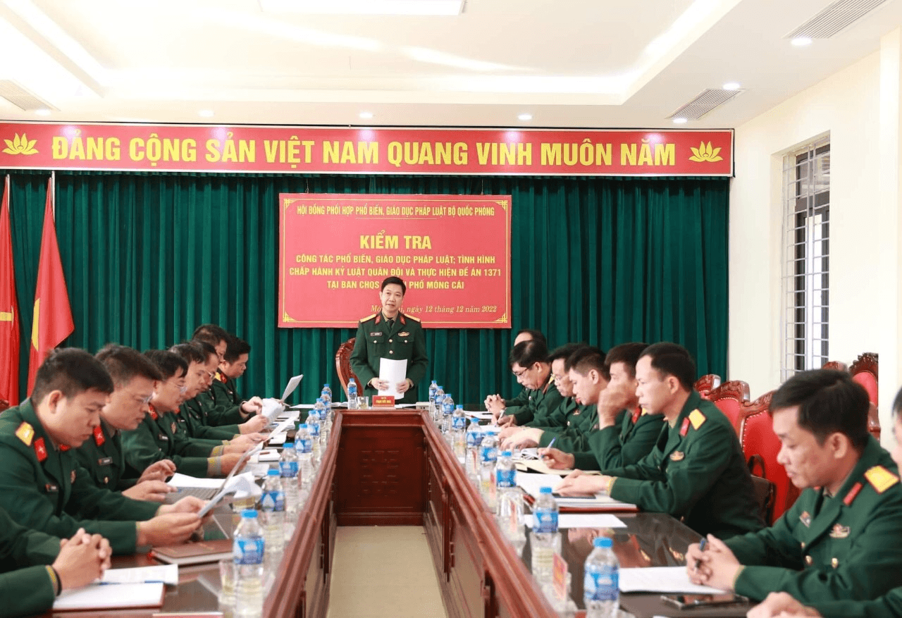 Hội đồng Phối hợp phổ biến, giáo dục pháp luật Bộ Quốc phòng kiểm tra công tác tại các đơn vị Quân khu 3