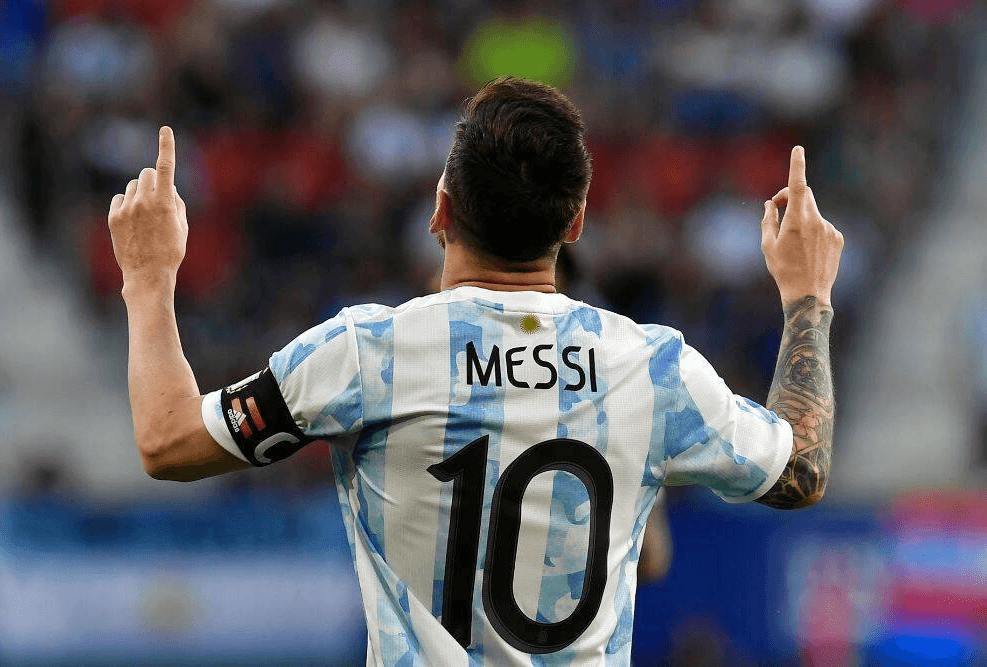Áo đấu của Messi cháy hàng trên toàn thế giới