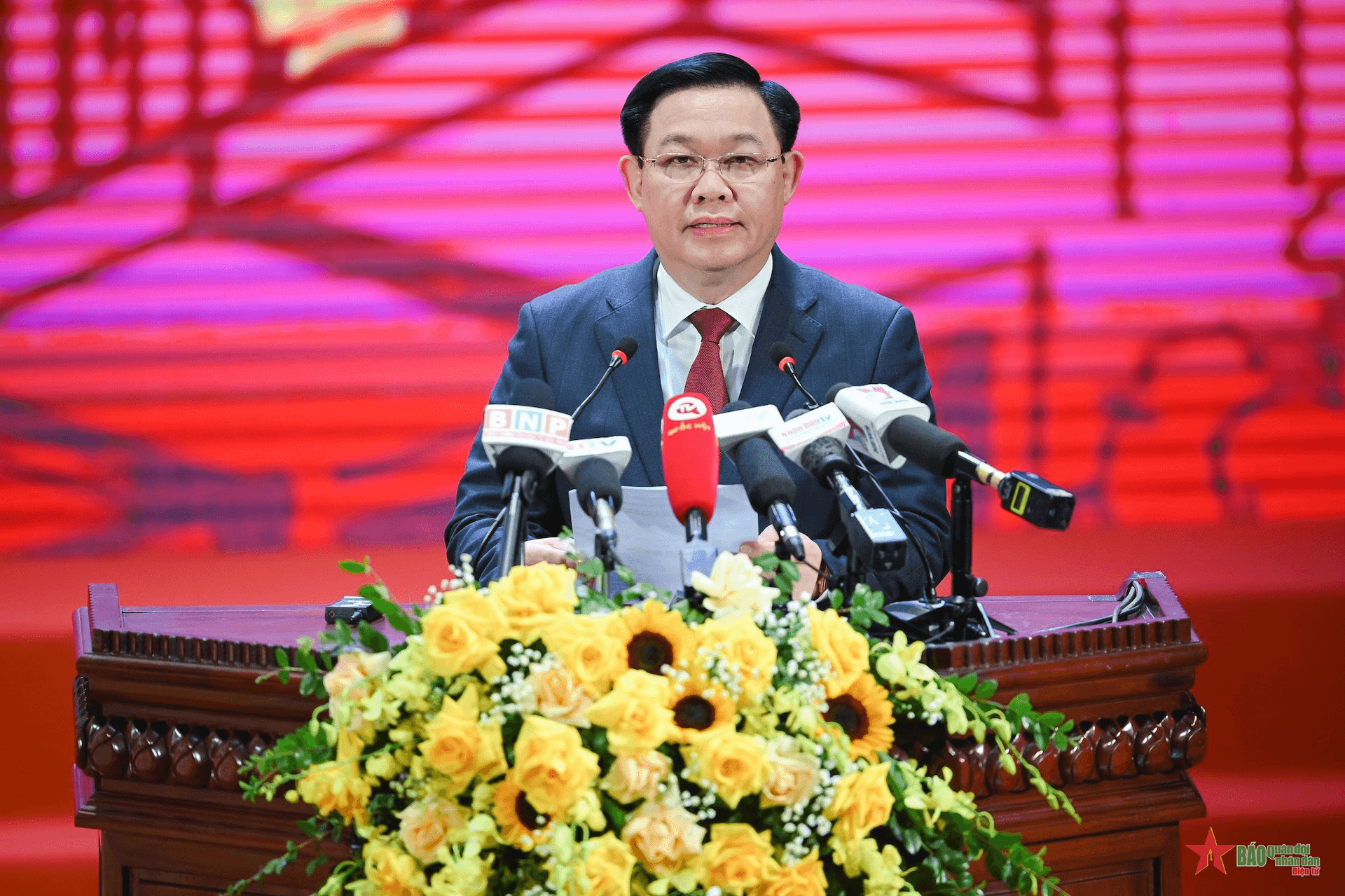 Chủ tịch Quốc hội Vương Đình Huệ: Hiện thực hóa mục tiêu, yêu cầu chấn hưng, phát triển văn hóa